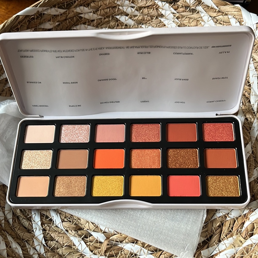 Morphe 18H Heatseeker Artistry Palette